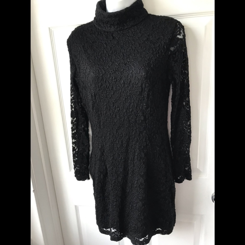 Black lace dress— mock collar and keyhole back